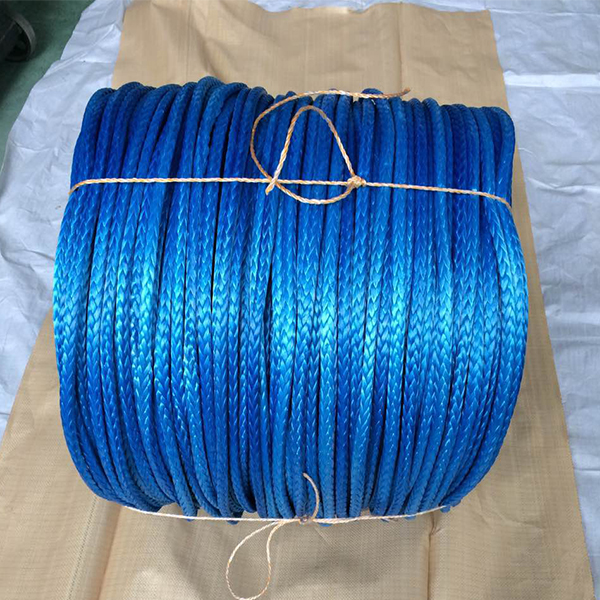 Dyneema Rope 1.jpg